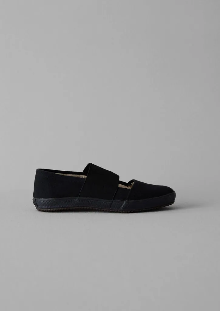 TOAST Pras Canvas Pumps-Women Trainers & Plimsolls